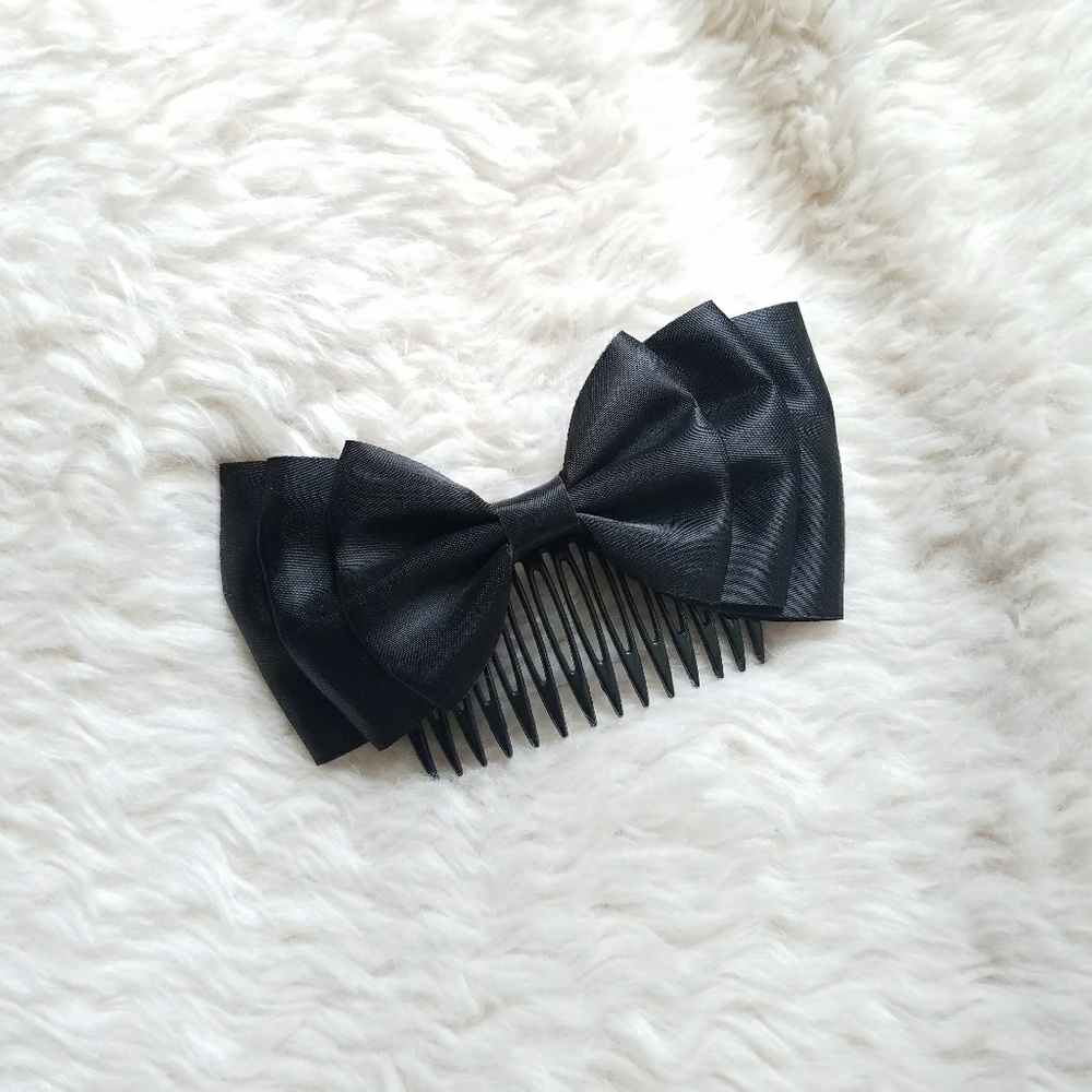 🎀Vintage Bow Hair Comb🎀
